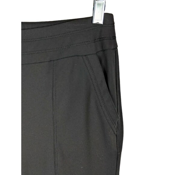 Zenergy by Chico's Crop Knit Pants Women's Size M Black Stretch Straight Leg - Picture 3 of 9
